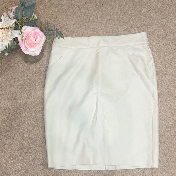 J. Crew Dresses & Skirts - J.Crew The Pencil Skirt – White Cotton – Size 8 – NWT